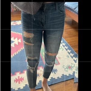Urban outfitters size 26 ripped jeans